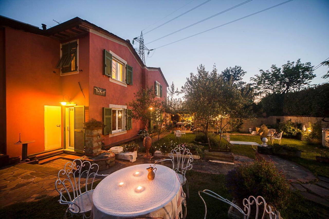 Bed And Breakfast Aurora Sarzana Ngoại thất bức ảnh