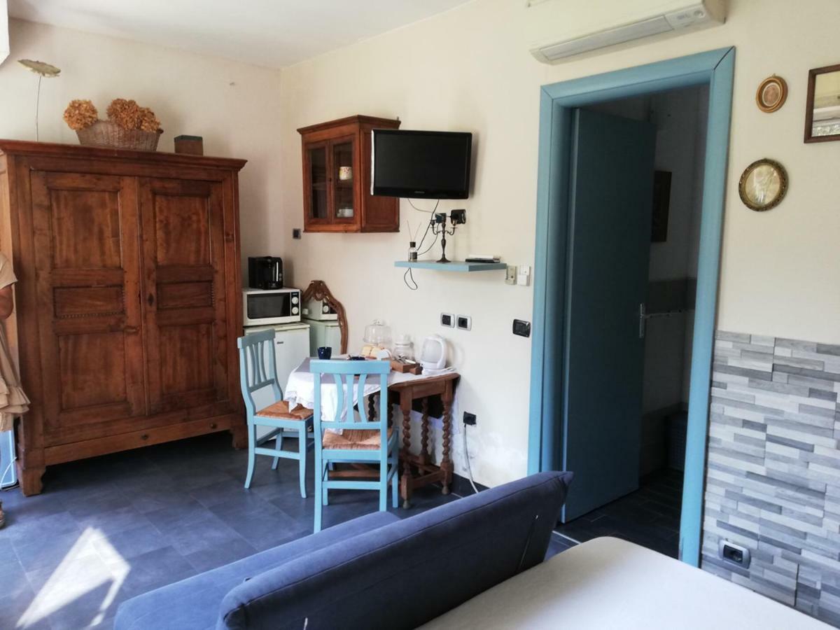 Bed And Breakfast Aurora Sarzana Ngoại thất bức ảnh